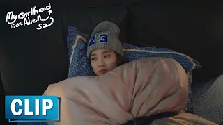 EP06 CLIP 小七黏着霸总不肯放手，直接被方冷绑在床上？【外星女生柴小七2 My Girlfriend is an Alien S2】