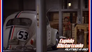 Cupido Motorizado Rumbo a Rio (Herbie Goes Bananas) - Herbie libera a Paco (1980)