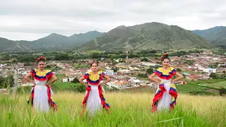 Colombia Tierra Querida😍 💛💙❤️