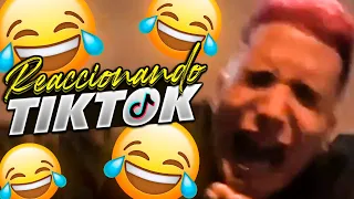 REACCIONANDO a TikToks de FREE FIRE 🤣 Parte #1