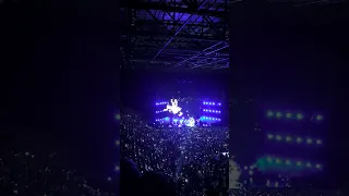 Ed sheeran-Eyes closed - His first live performance in Manchester