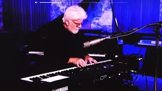 Michael McDonald covers Gino Vannelli classic “I Just Wanna Stop”
