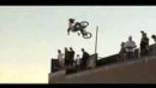 Levi.com/bmx 2008 Clip of the Week 4 "Jamie Bestwick Vert"