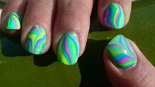 Nagels marmeren (nagelstyling, Water Marble Nail)
