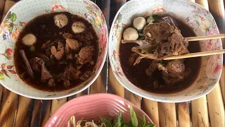 푸짐하고 부드러운 고기! 감칠맛이 넘치는 국물의 태국 국수 / Generous and tender meat! Thai noodles in a flavorful broth