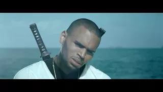 Chris Brown Singing Akanamali