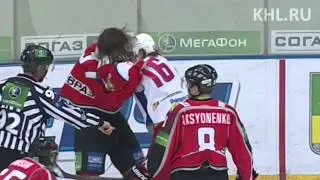 Бой КХЛ: Лапенков VS Плотников / KHL Fight: Lapenkov VS Plotnikov