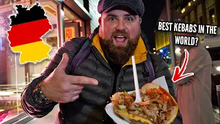 WE TRY A BEEF DONER KEBAB IN BERLIN | FOOD REVIEW CLUB | KEBAB REVIEW