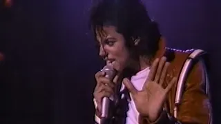 Michael Jackson - Thriller (Live Bad Tour In Yokohama) (Remastered)