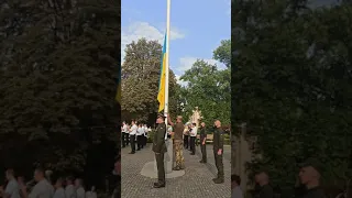 Церемонія підняття прапора України відбулася на площі Народній в Ужгороді