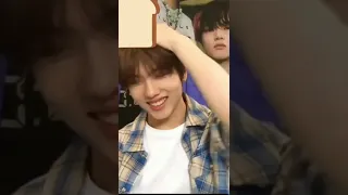 Kalau pacaran sama #jisung pasti seru banget, anaknya salting mulu🤣