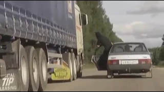 Охота на асфальте (2005) 4 серия - car chase scene