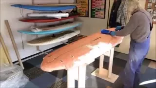 DIY windsurfboard part 6; Glassing the windsurfboard/vacuum.