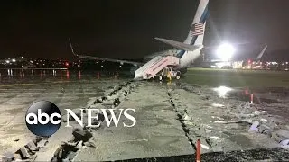 Mike Pence Plane Skids Off Runway at LaGuardia Airport