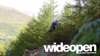 Red Bull Hardline: huge jumps and crashes with Kye Forte