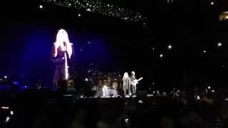 Fleetwood Mac "Landslide" live - January 17, 2015 Lincoln, NE