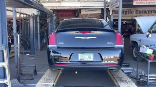 2019 Chrysler 300 S 5.7 L hemi with Flowmaster outlaw‘s￼