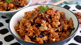 Super Easy (Rice Cooker) Yam Rice w/ Chicken & Mushrooms 香菇鸡肉芋头饭 One Pot Chinese Rice Recipe
