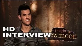 The Twilight Saga: New Moon: Taylor Lautner Interview | ScreenSlam
