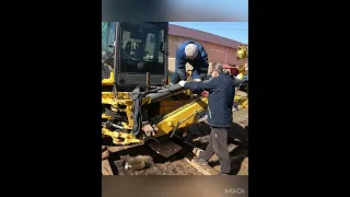 Ремонт гидроцилиндра на экскаватор погрузчик New Holland