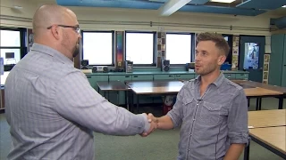 Man Reunites With Childhood Bully After He Apologizes 20 Years Later