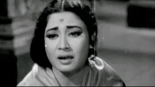 Meena Kumari, Babloo - Main Chup Rahungi Scene 18/19