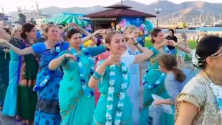 HARINAMA in Russia 🚩 Nrisimhi mataji, Novorossiysk city 🚢 #HareKrishna💐#harinama #हरिनाम 12.08.2023