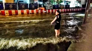 Massive flood last night in Bangkok