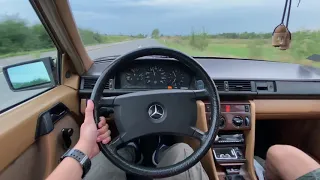 Mercedes Benz w124 200D Driving