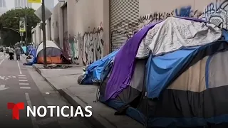 En hoteles, decenas de familias que vivían en carpas en centro de Los Ángeles | Noticias Telemundo