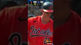 CB Bucknor forgets the count, a breakdown short