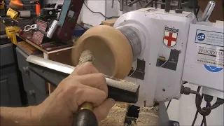 E121  Woodturning  A Little Bowl