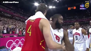 Respect! El abrazo de Kobe Bryant y del Dream Team USA a Pau Gasol