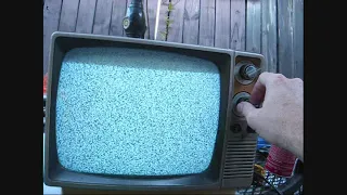 Adding A/V input to an '80s 12" B&W TV with a defective tuner
