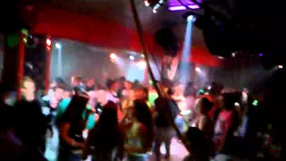 BUG MAFIA - CINE E CU NOI ! #CHAMELEONCLUB #DJANDREWELEVEN (PENNA PARTY,EDITIA A 3-A 2015)