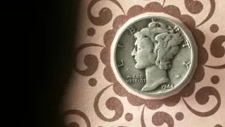 1944 MERCURY DIME - MINTAGE 343,124,000 (MELT VALUE: APPROXIMATELY $1.23 AS OF NOVEMBER 2017)