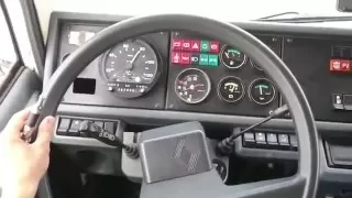 Renault R330 Major (1989) driving