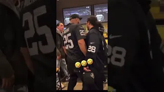 Raiders fans fight at ￼ Buffalo wild wings 🤦🏾‍♂️😂😂👎🏽￼