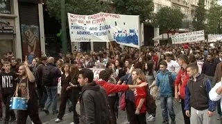 Greek students vent anger over budget cuts and reform plans