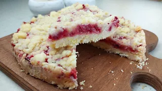 Easy Strawberry Crumble Recipe / How to make Strawberry Crumble Recipe