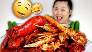 KING CRAB LEGS + WHOLE ENTIRE LOBSTER + CRAWFISH SEAFOOD BOIL MUKBANG 먹방 EATING SHOW!