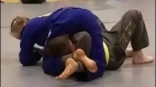 girl vs boy bjj 2022 - terah hieber submission by armbar