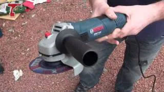 Bosch GWS7-115 115mm Angle Grinder - Demo and Overview