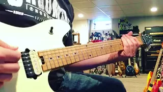 Quick clip of the Peavey Wolfgang and EVH 5150iiiS EL34