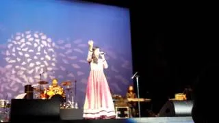 Shreya Ghoshal - Lag Ja Gale, A tribute to Lata Mangeshkar Live in Holland 2014