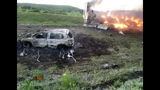 Два человека погибли в горящем автомобиле в результате ДТП с большегрузом в Саратовской области