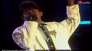 Iklim - Suci Dalam Debu (Live In Juara Lagu 90) HD