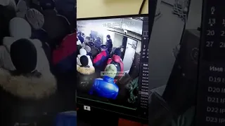 Харьков, снаряд попал в людей, стоящих в очереди