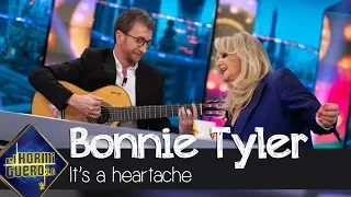 Bonnie Tyler interpreta 'It’s a heartache' con Pablo Motos a la guitarra - El Hormiguero 3.0