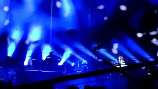 Paul McCartney - Live And Let Die at Dodger Stadium 2014